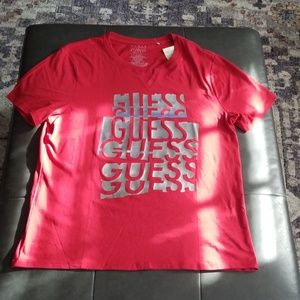 Guess V - Neck Logo Tee